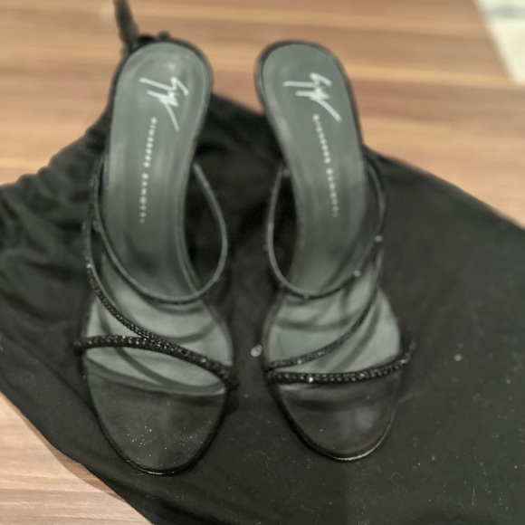 Giuseppe Zanotti Heels - Picture 4 of 8